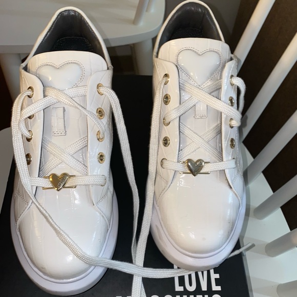 Love Moschino womens embossed leather heart patch chunky trainer size 38 - Picture 2 of 16
